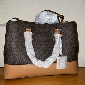 Michael Kors Savannah bag, NWT